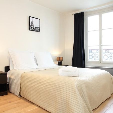 Private Apartment - Eiffel Tower - Rue Cler Area Paris Exterior photo